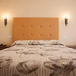 Nautilus Hotel Raxo