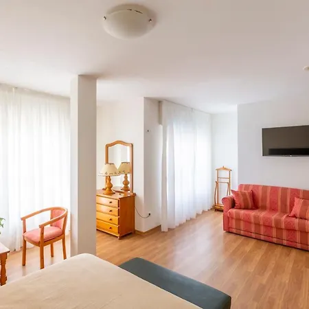 诺迪鲁斯酒店 拉科萨