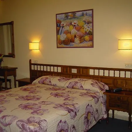 Hotell Nautilus 2*